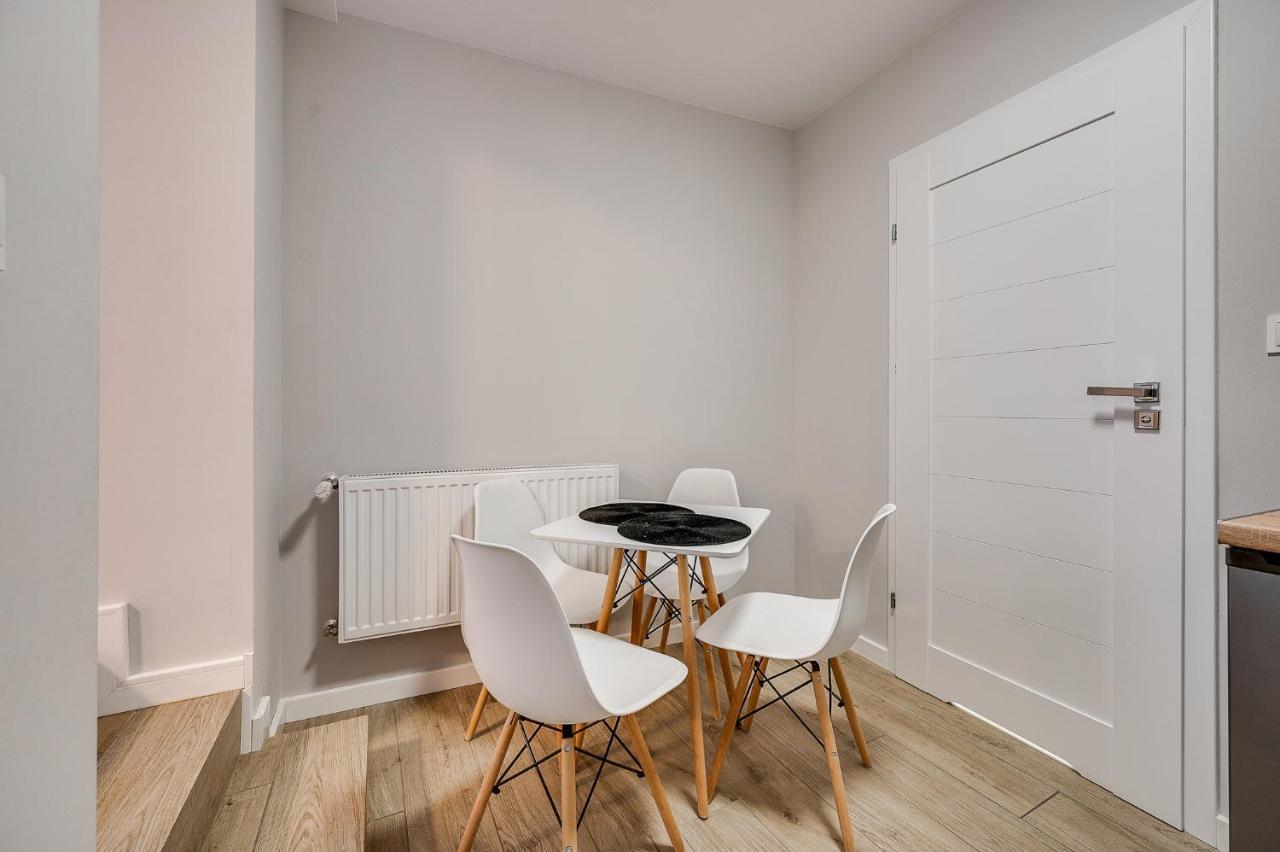 Central Platinum Apartments 19 リブニク エクステリア 写真